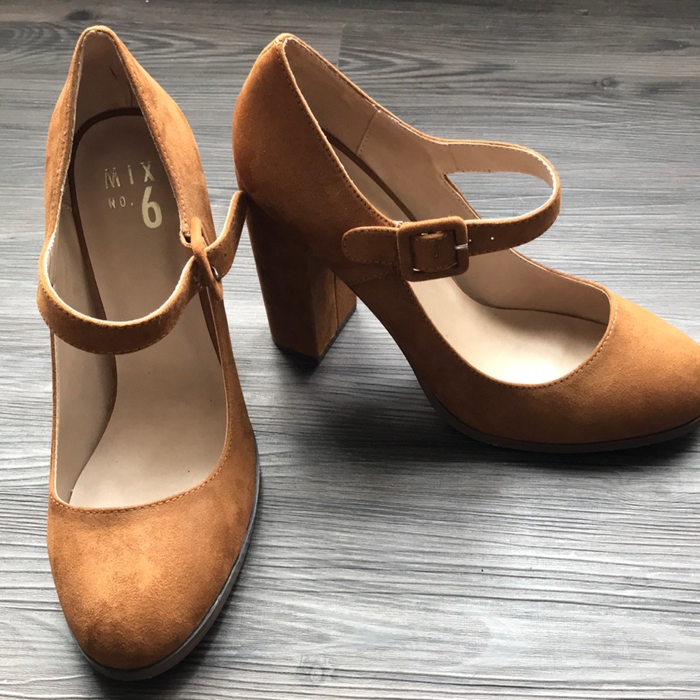 Camel colored Mary Jane style pumps